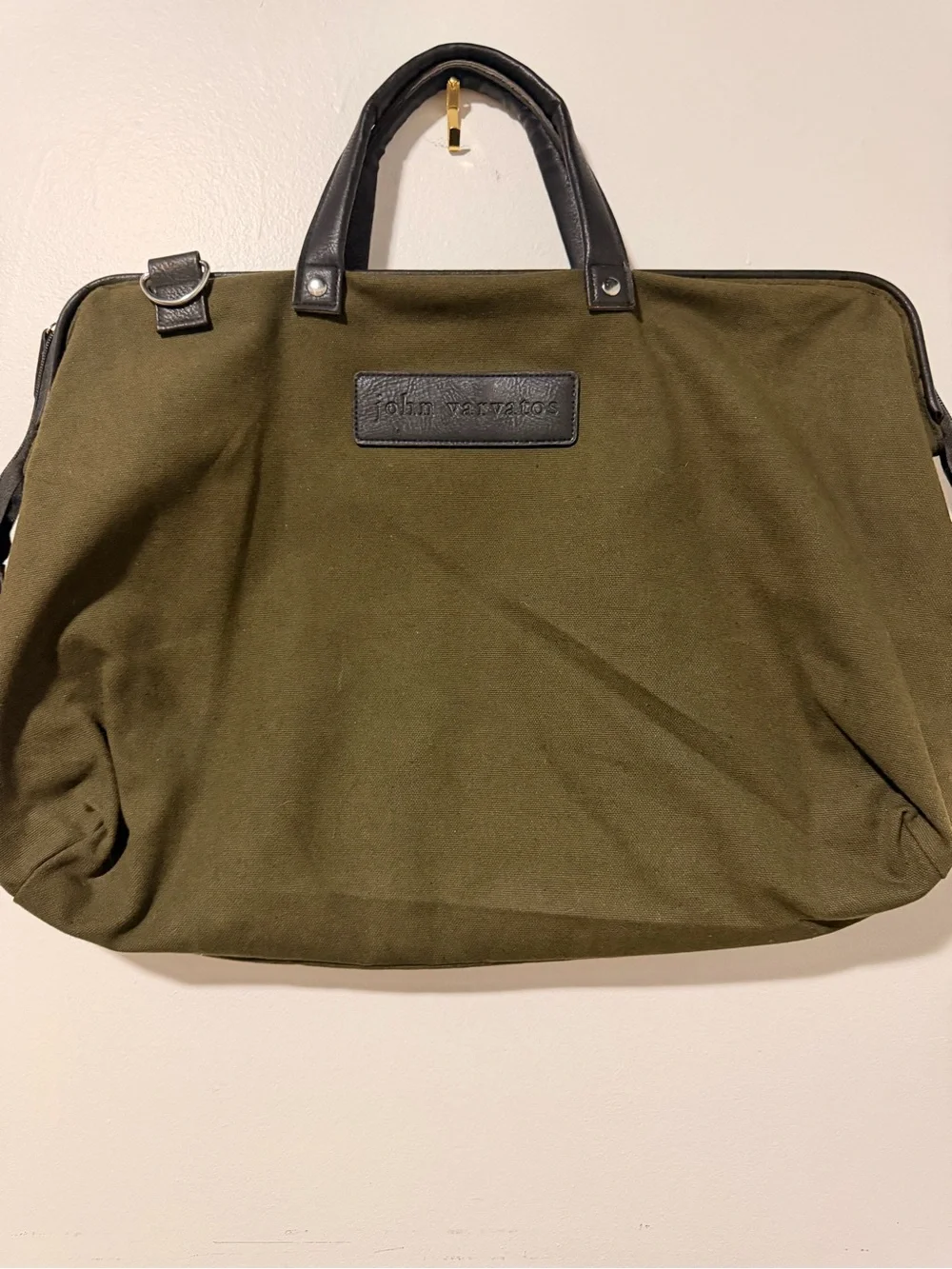 John Varvatos Olive Green Canvas Carryall Weekender Cargo Bag Detachable Strap